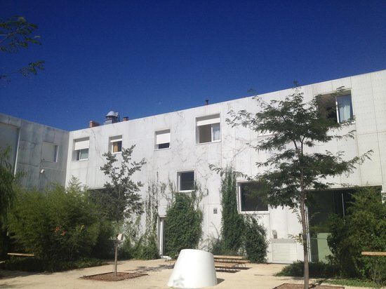 Centro cultural La Panacée